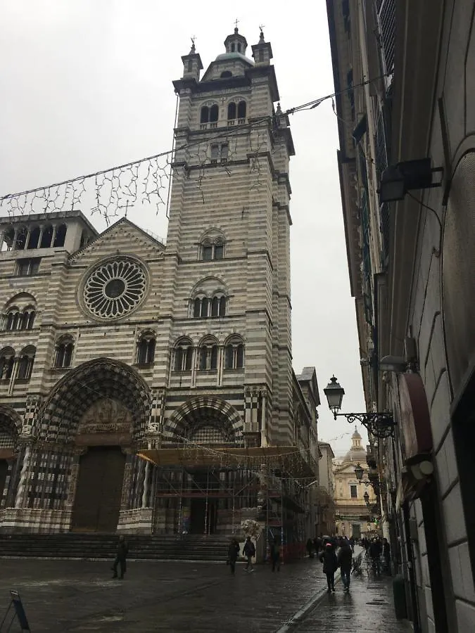 San Lorenzo Cathedral Genoa Apartment